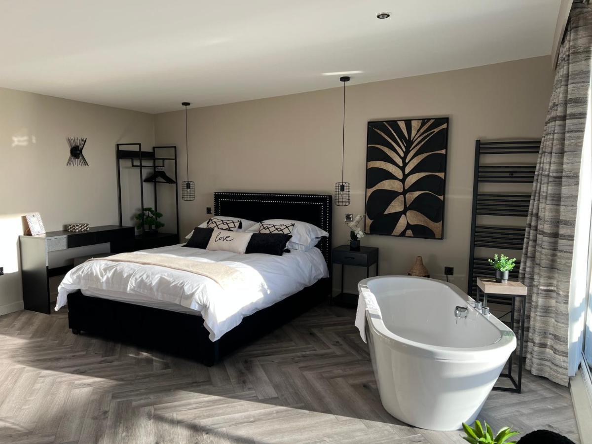 Loudoun Mains Luxury Lodges Newmilns Exteriör bild