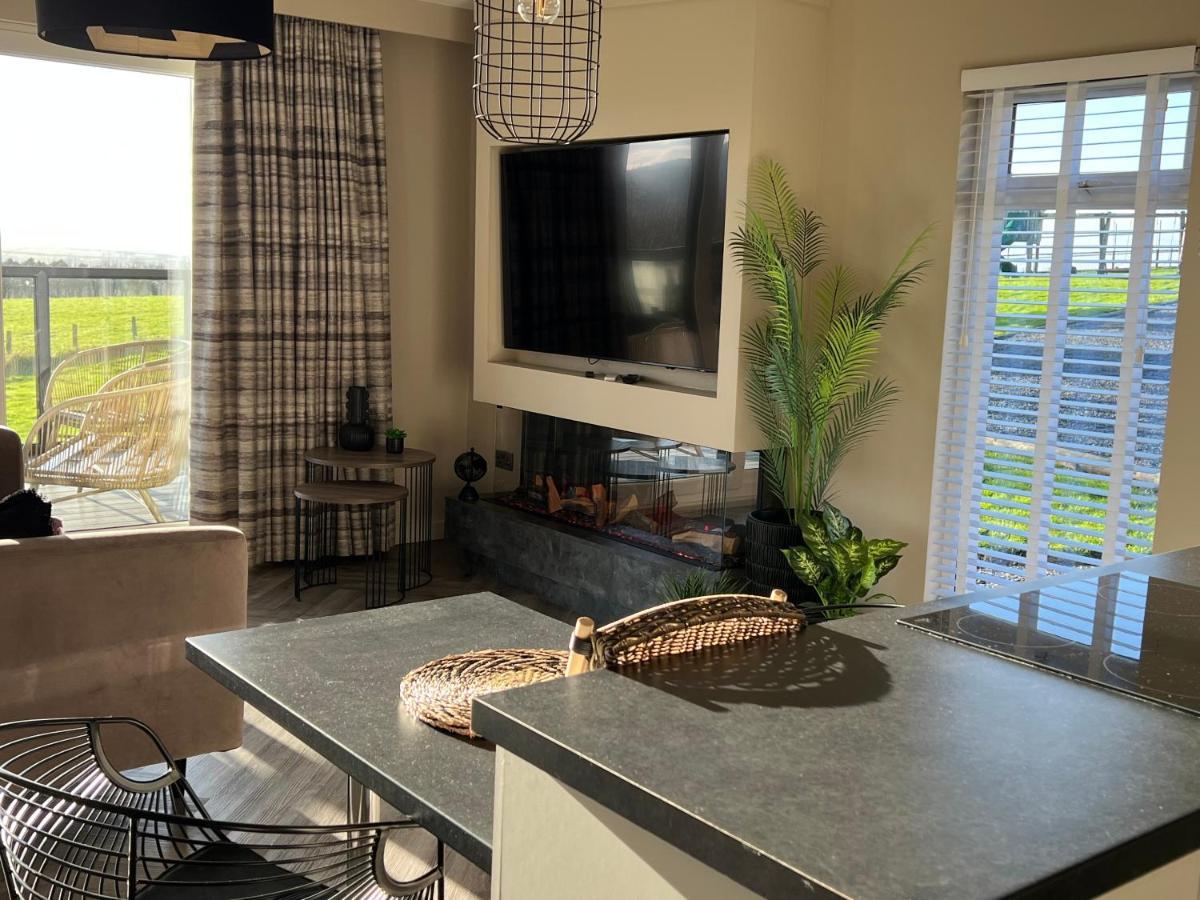 Loudoun Mains Luxury Lodges Newmilns Exteriör bild